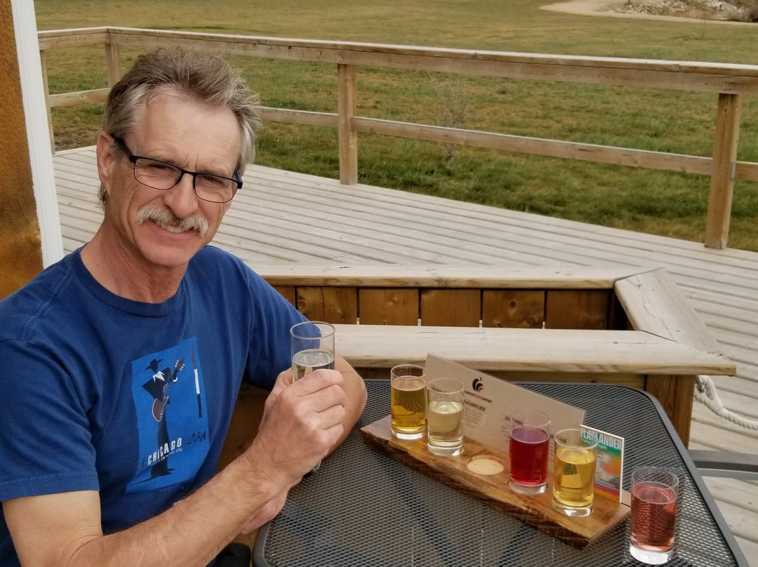 Crossmount Cider Company-萨斯卡通必去景点