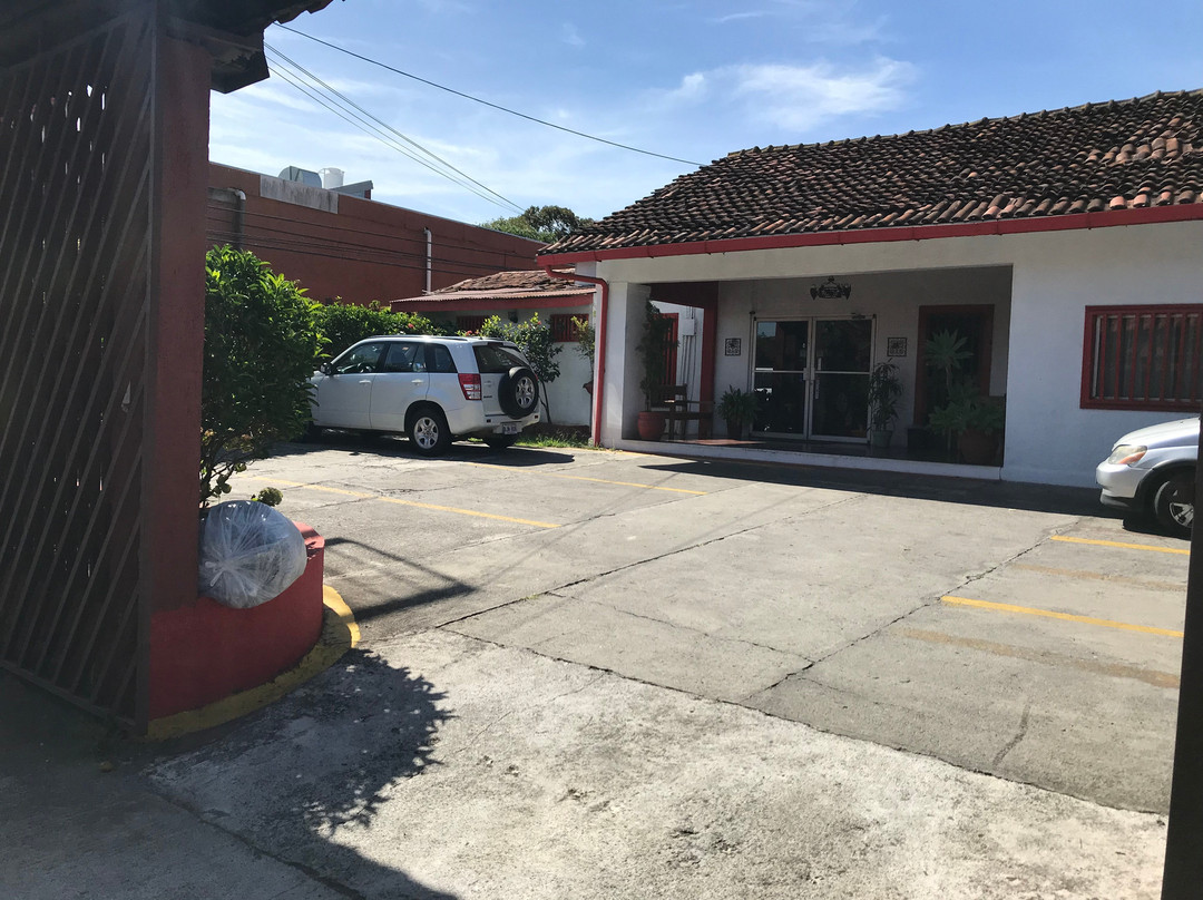 Hotel II Millenium主图