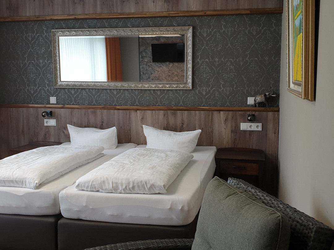 Hotel Am Rossberg主图
