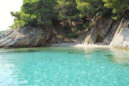 Terra Sylvestris-Kalamos必去景点