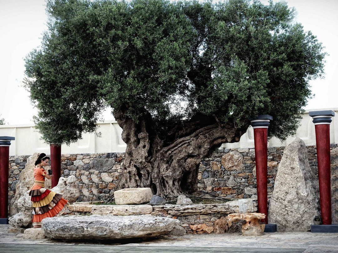 Minoan Theater景点图片