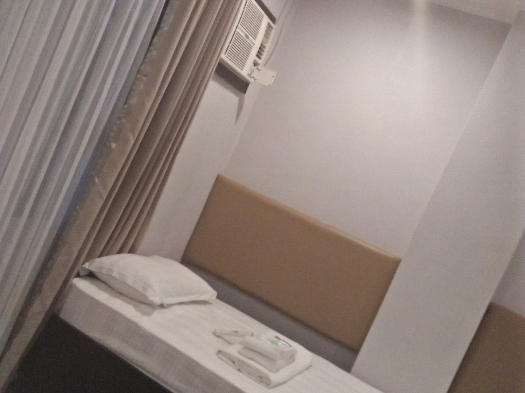 Loizas Suites