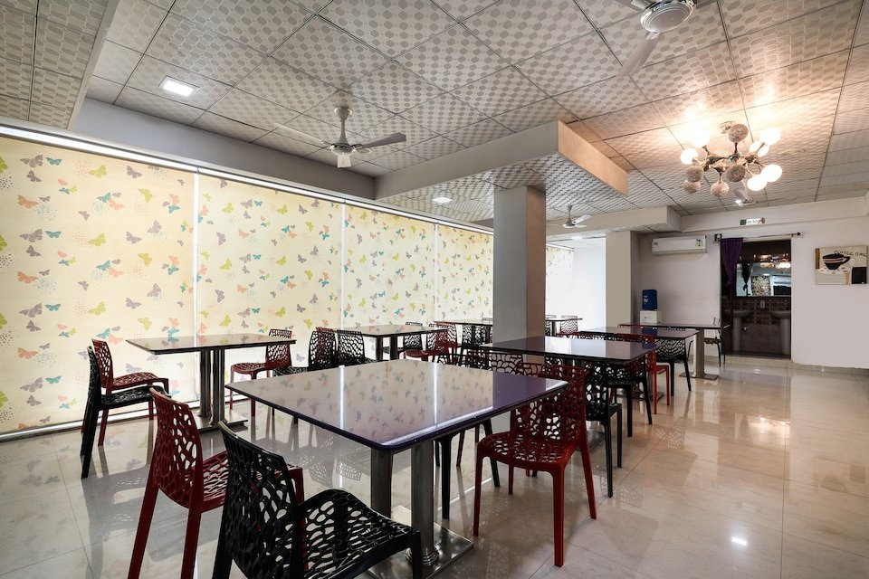 Capital O 986 Hotel Akhand S主图