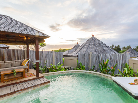 Blue Lagoon Avia Villas主图