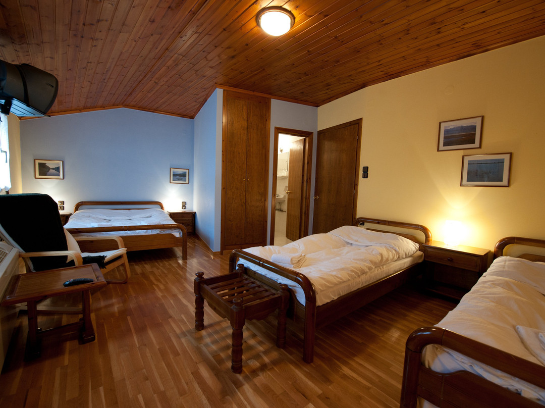 To Balconi Tis Agorianis主图