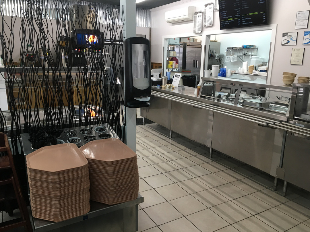 Greenville餐馆和美食-White Hill Catering And Take-Out