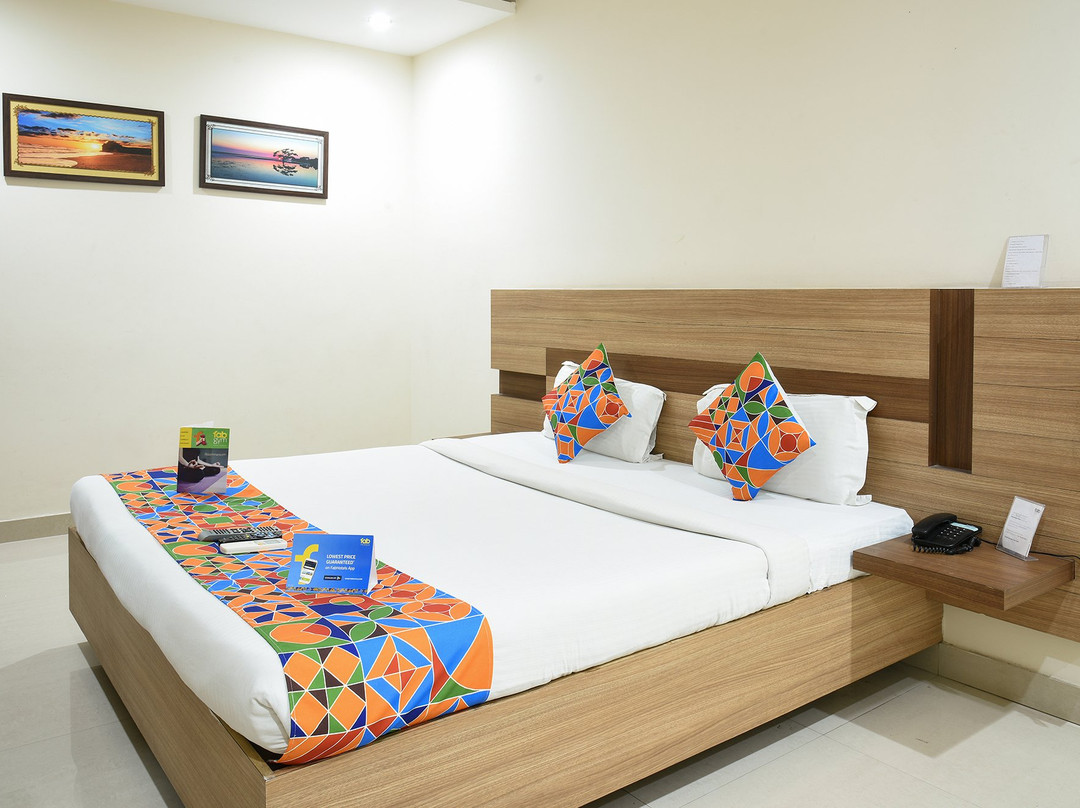 FabHotel KRS Nest Gachibowli主图