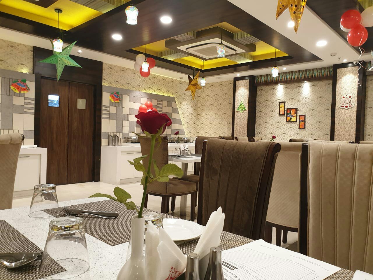 Hotel Uday Palace-官方
