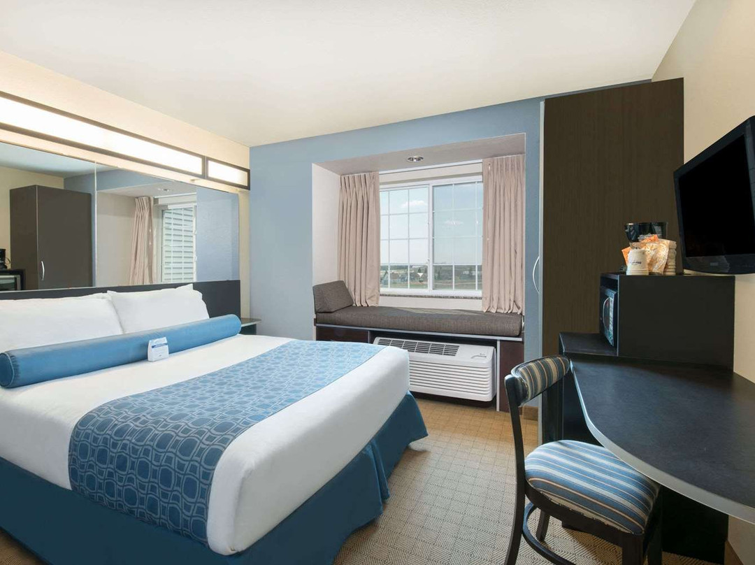 Microtel Inn & Suites by Wyndham Stanley主图