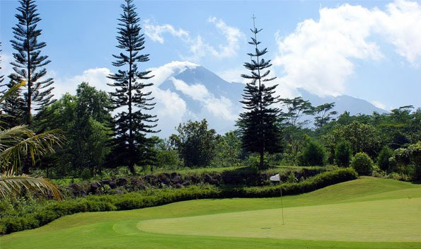 火山高尔夫乡村俱乐部-火山必去景点