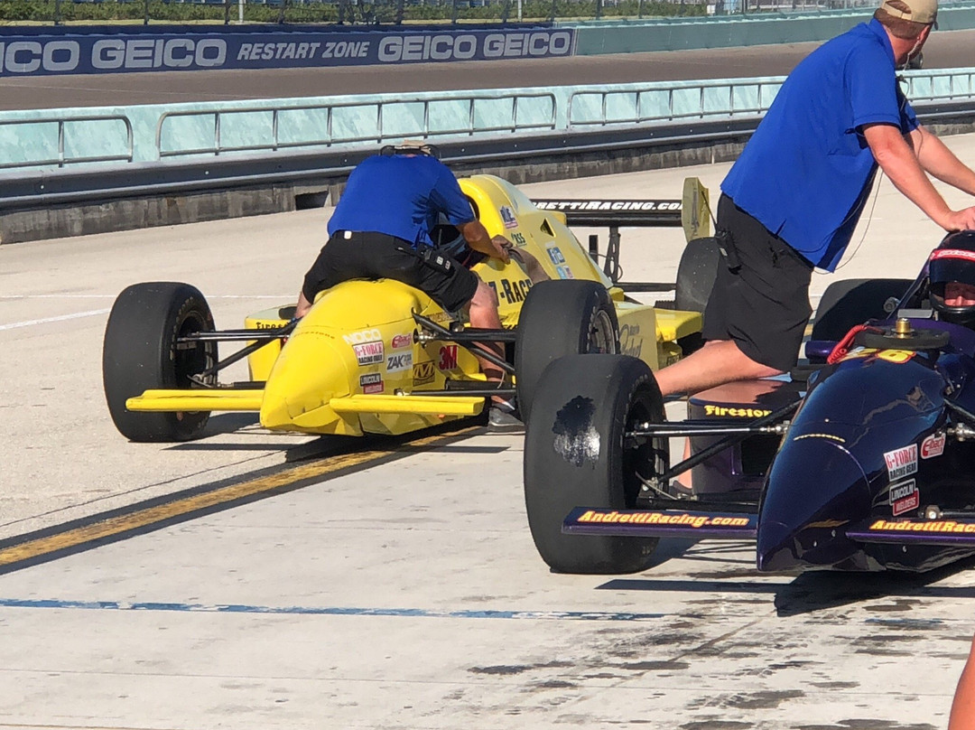 Mario Andretti Racing Experience at Homestead - Miami Speedway-霍姆斯特德必去景点