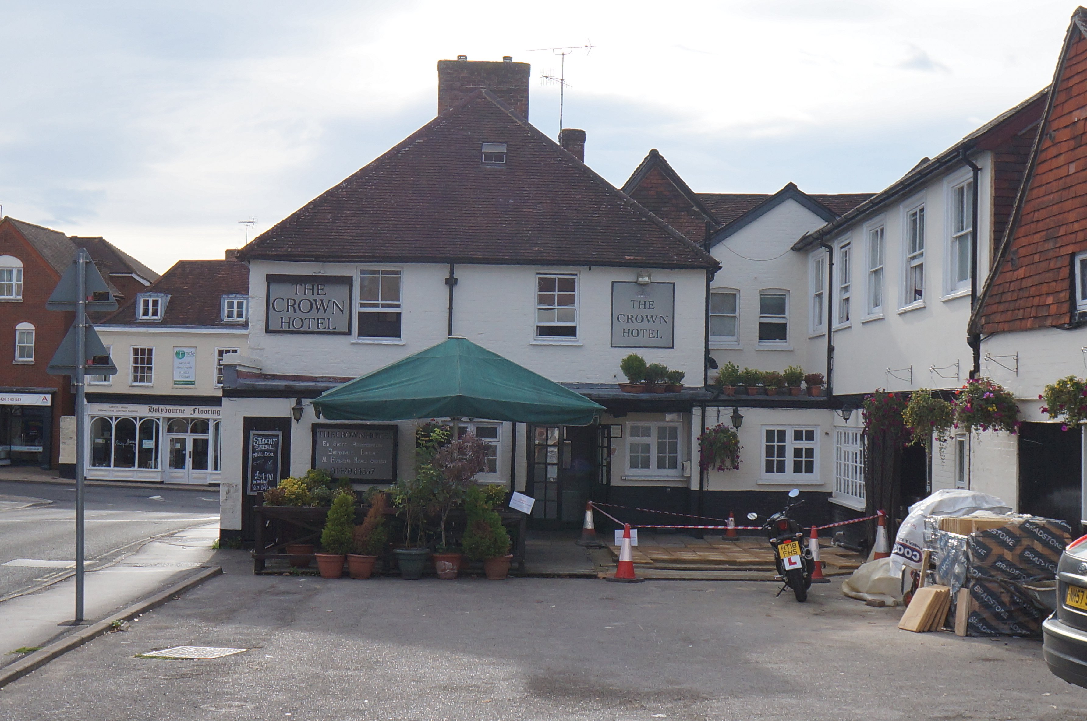 The Crown Hotel-浴室
