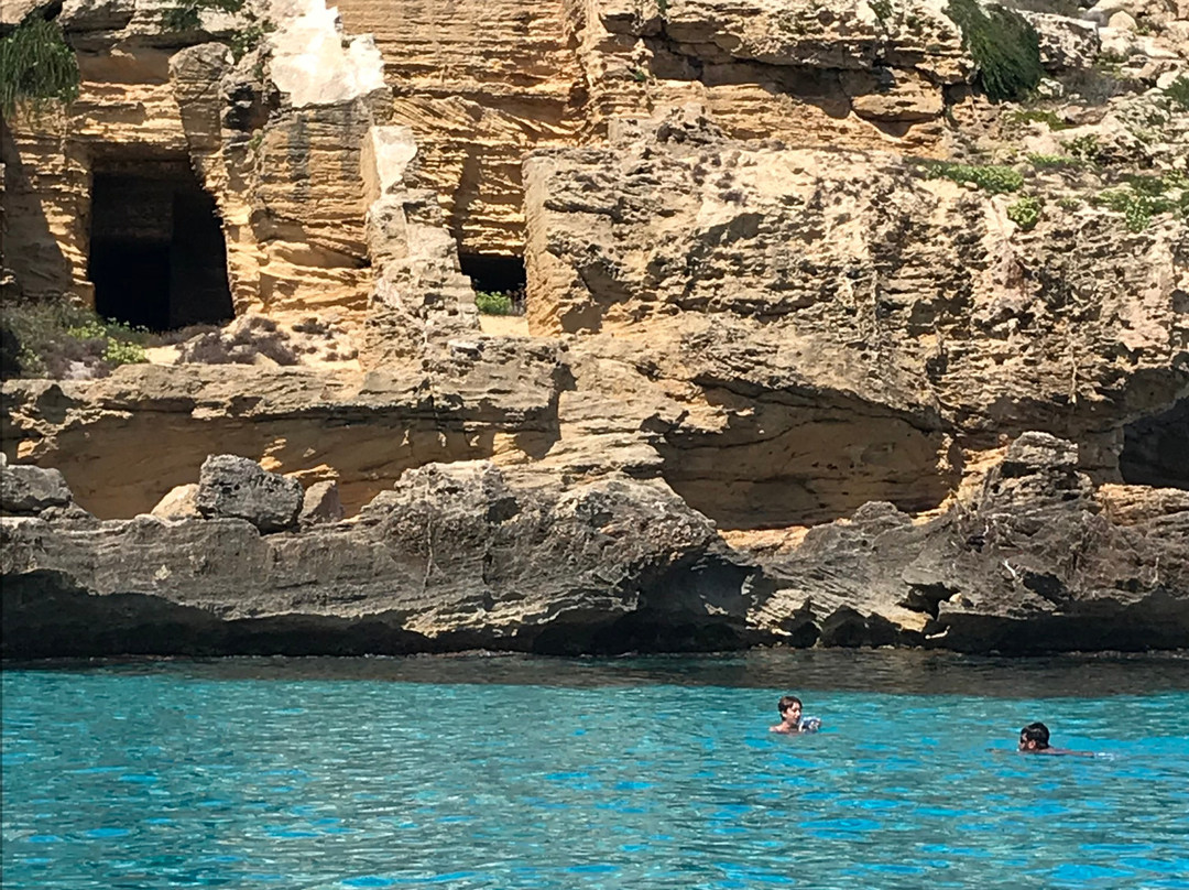 Visita alle grotte di Favignana con le barche dei pescatori景点图片