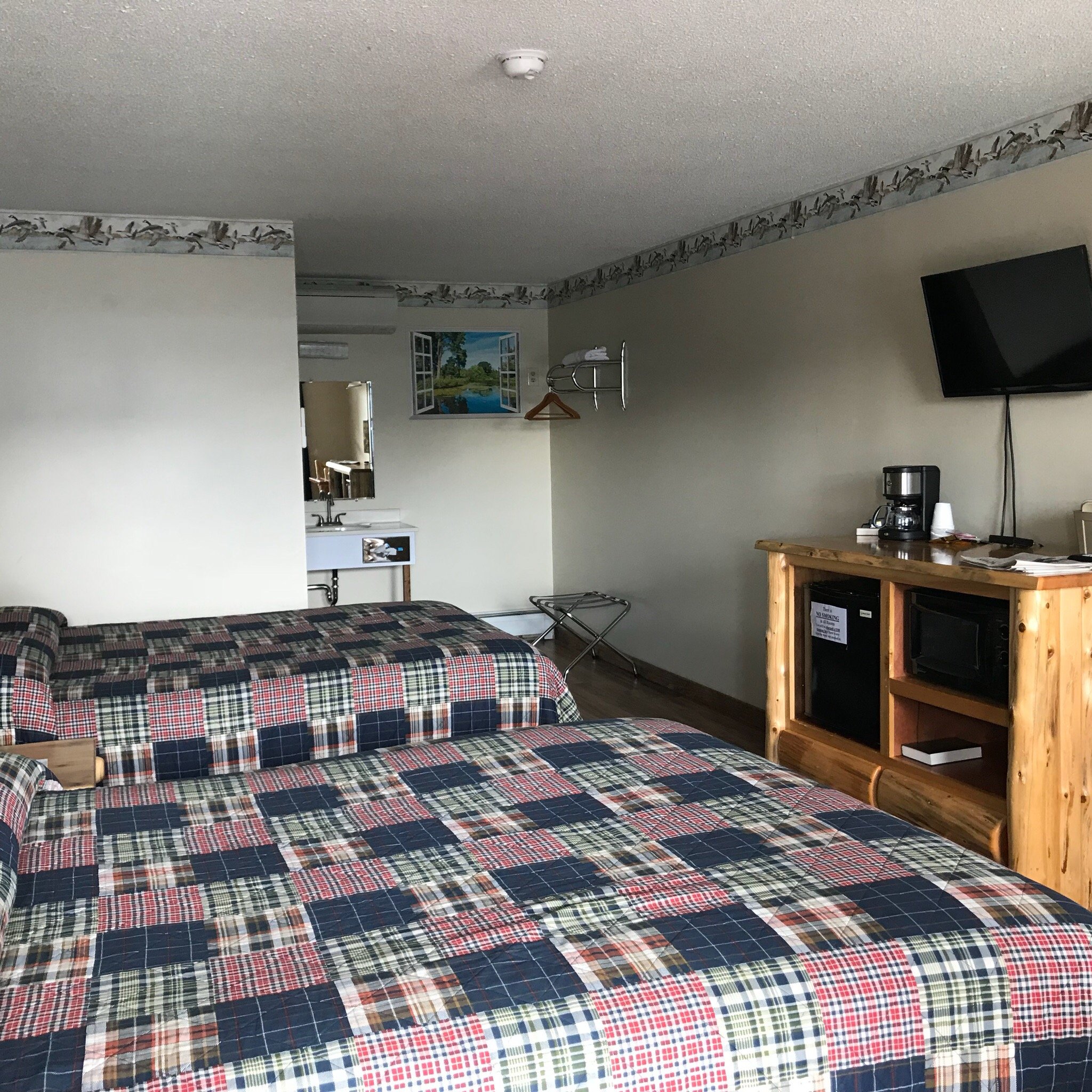 Briarwood Motor Inn-官方