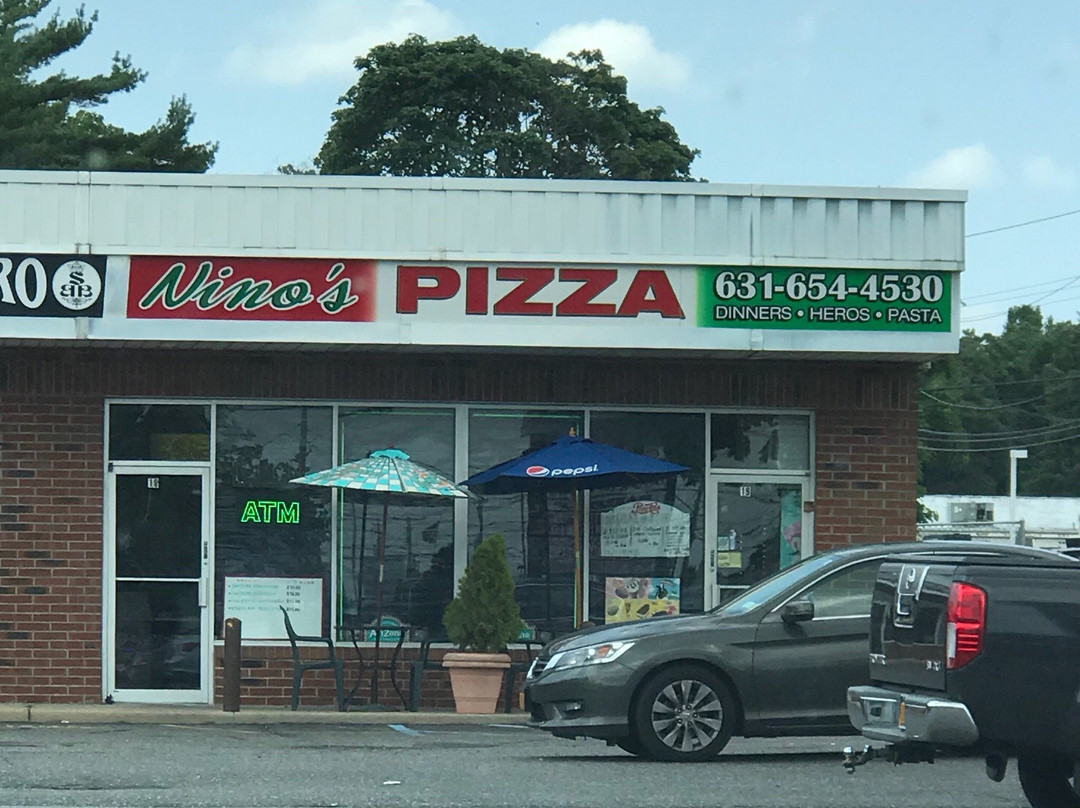 Nino's Pizzeria