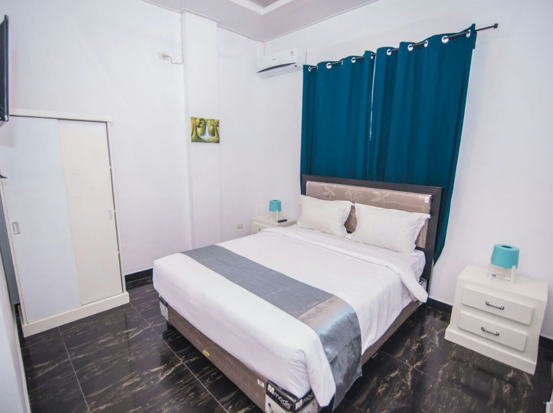 Urbanview Hotel Mulia Banda Aceh主图