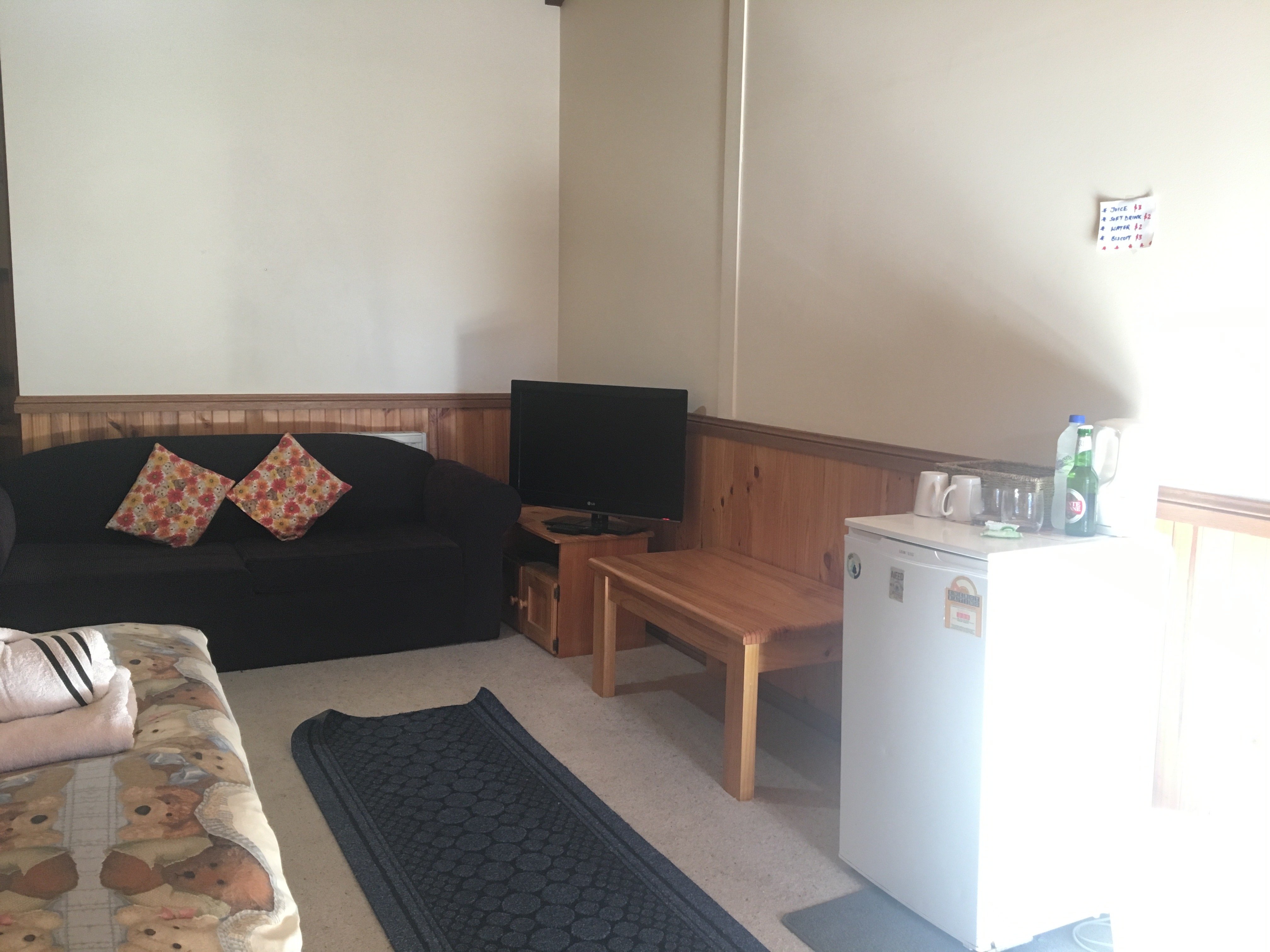 4 Bears Cafe and Accomodation-官方