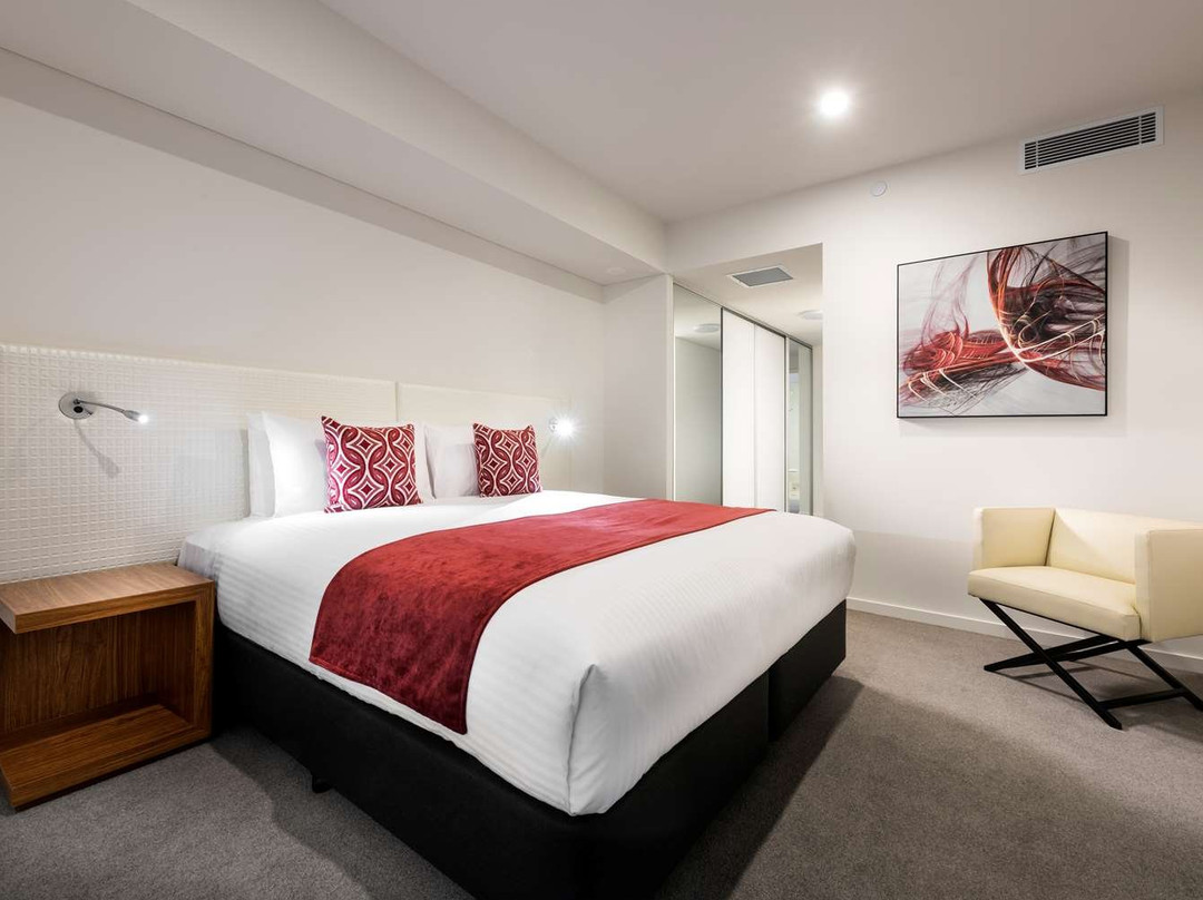 Ramada by Wyndham VetroBlu Scarborough Beach主图