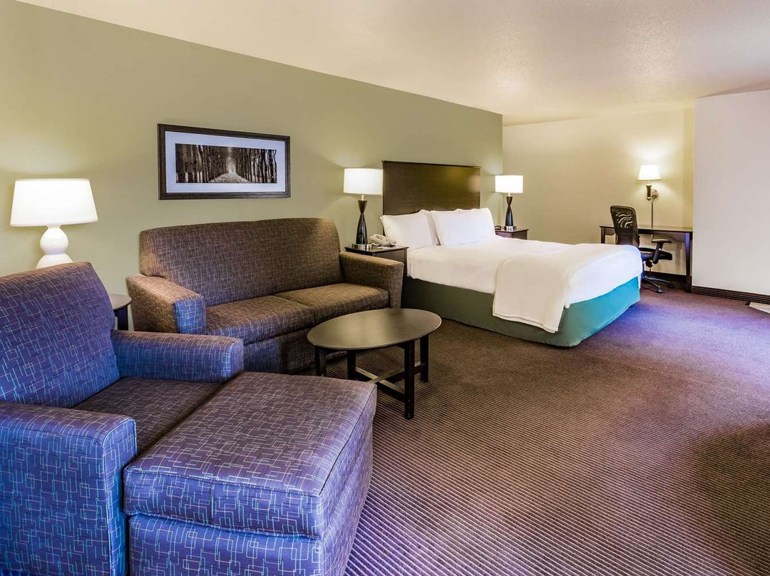 AmericInn by Wyndham Hampton主图