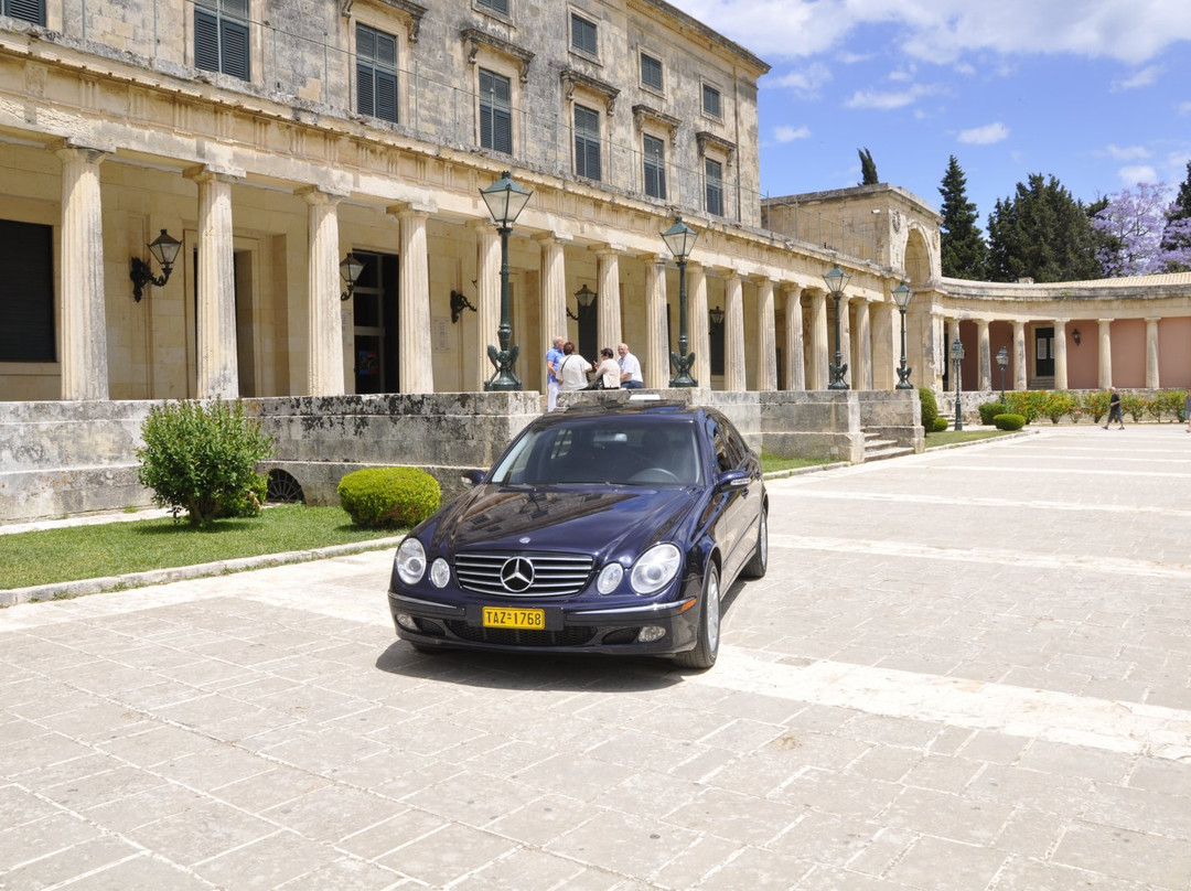 Corfu Taxi. Net-科孚市必去景点