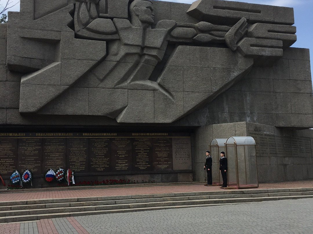 Memorial of Heroic Defense of Sevastopol景点图片