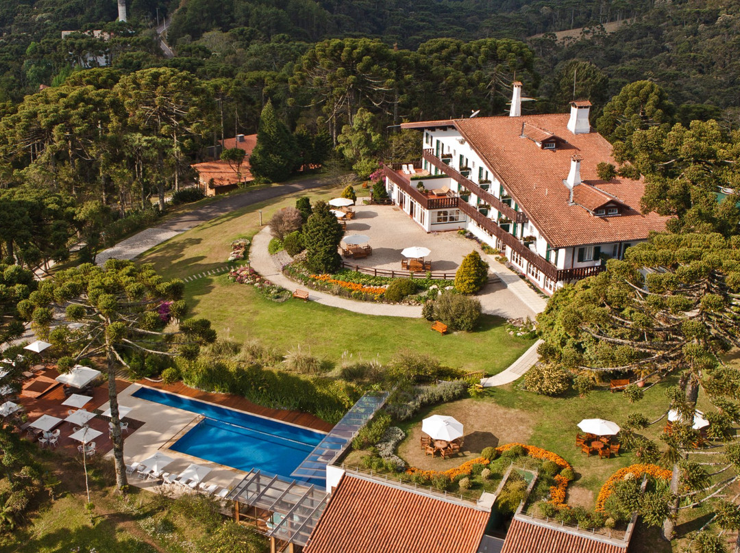 特丽巴酒店主图