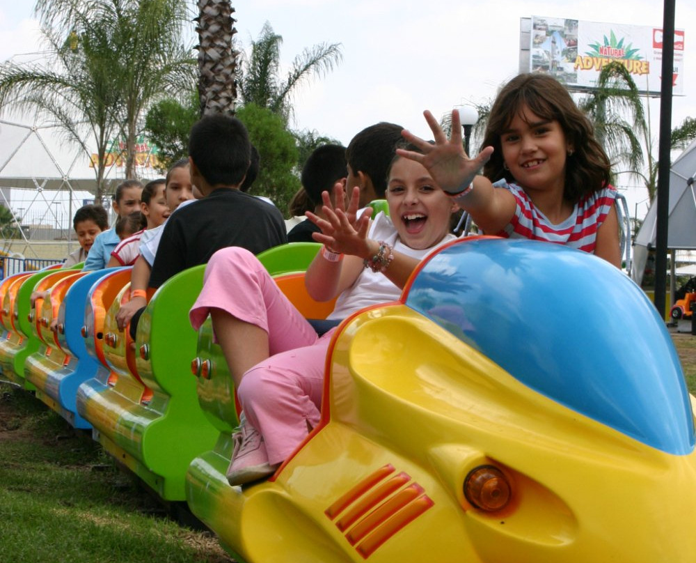 Natural Adventure Fun Park-El Palomar必去景点