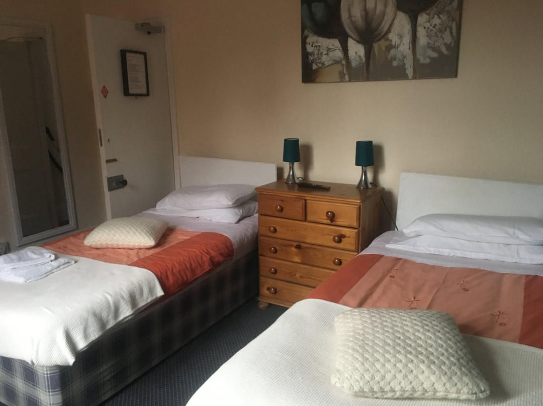 The George Hotel主图