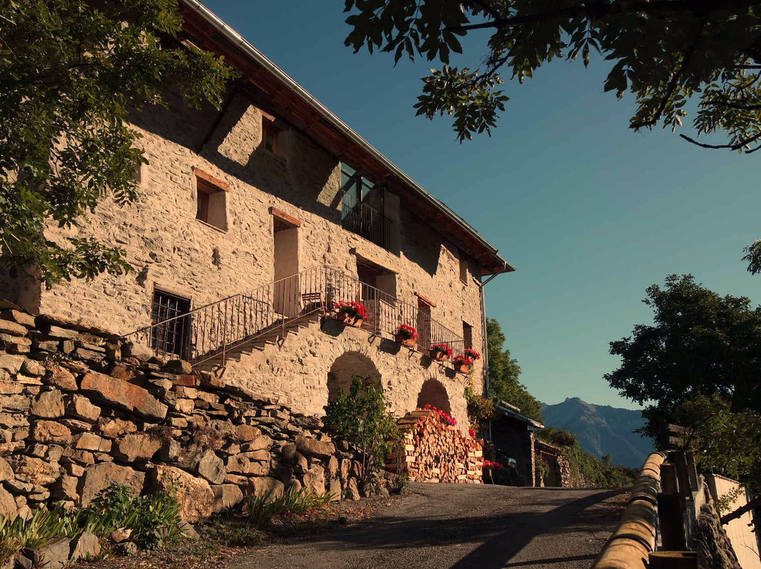 Reotier酒店住宿-La Bourrassée