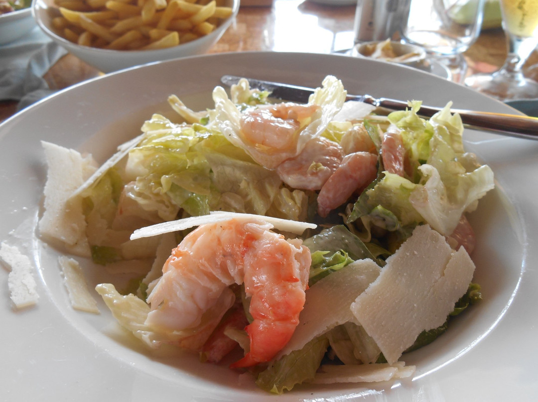 鹿岛餐馆和美食-Republik Beach Club & Grill