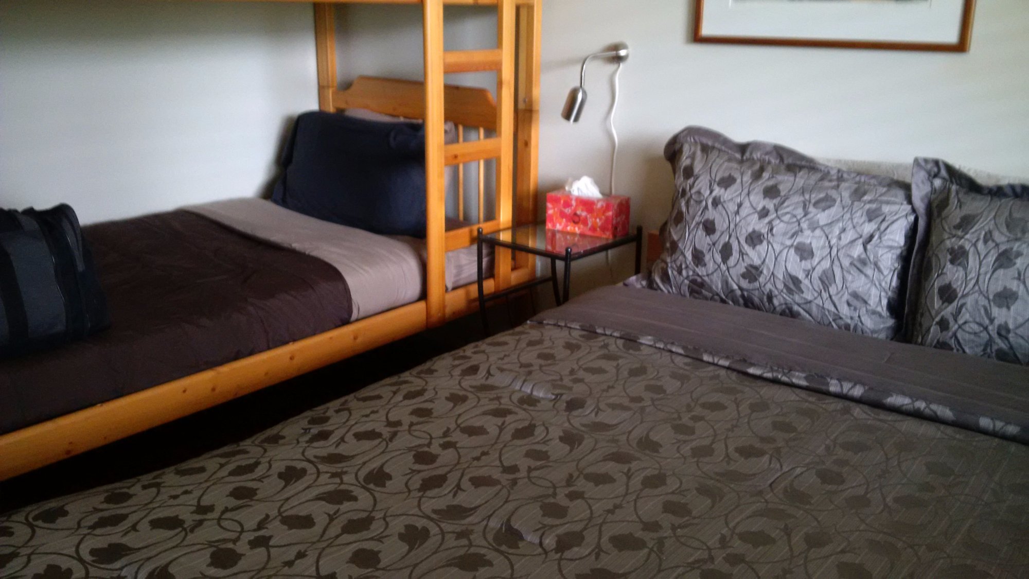 The Gallery House at Port Renfrew-浴室