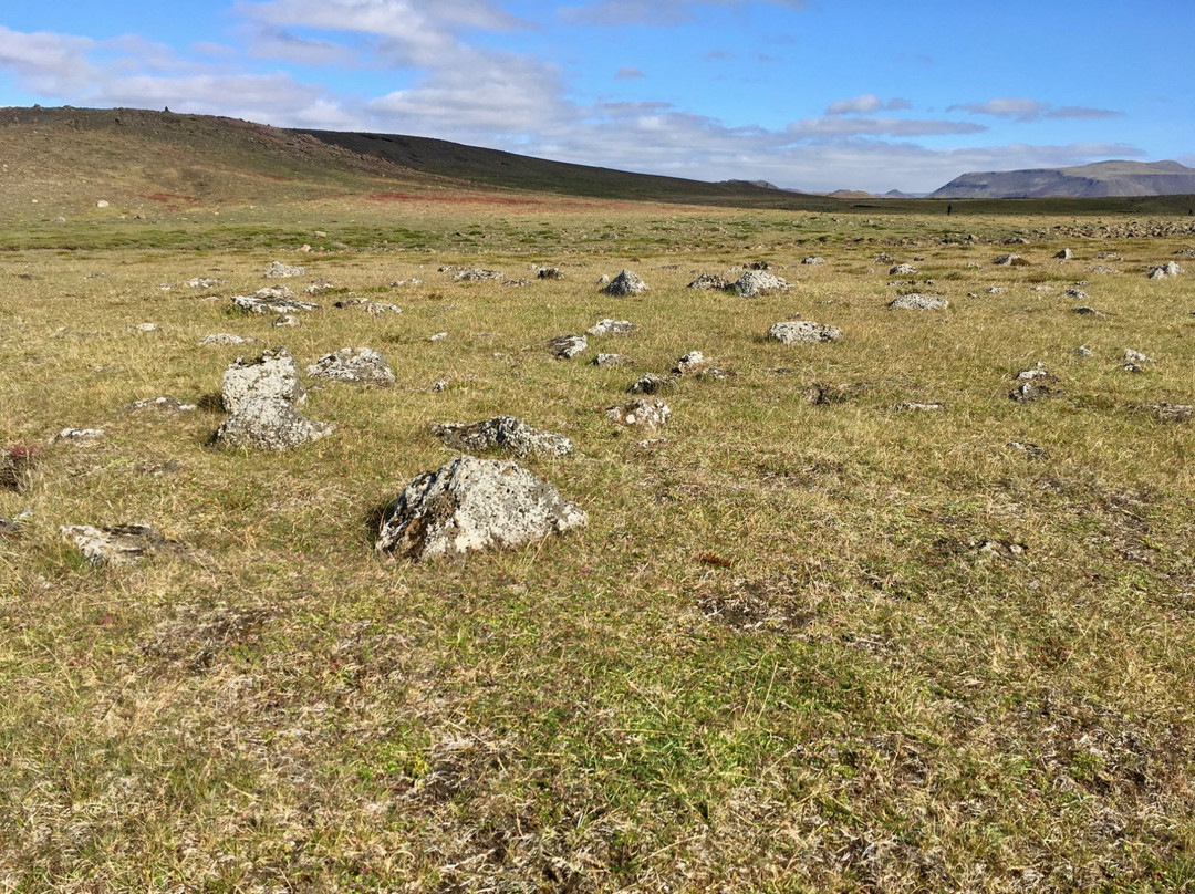 Krysuvik Cliffs-南部半岛必去景点
