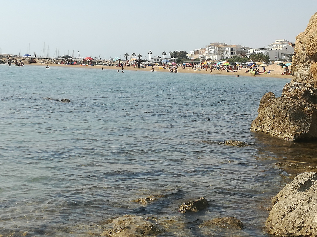 Spiaggia di Scoglitti-Scoglitti必去景点