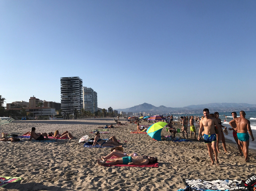 Life Beach Club