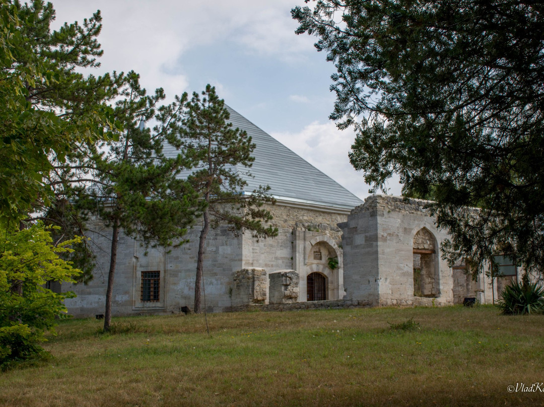 Ak yazula baba Mosque-巴切克必去景点