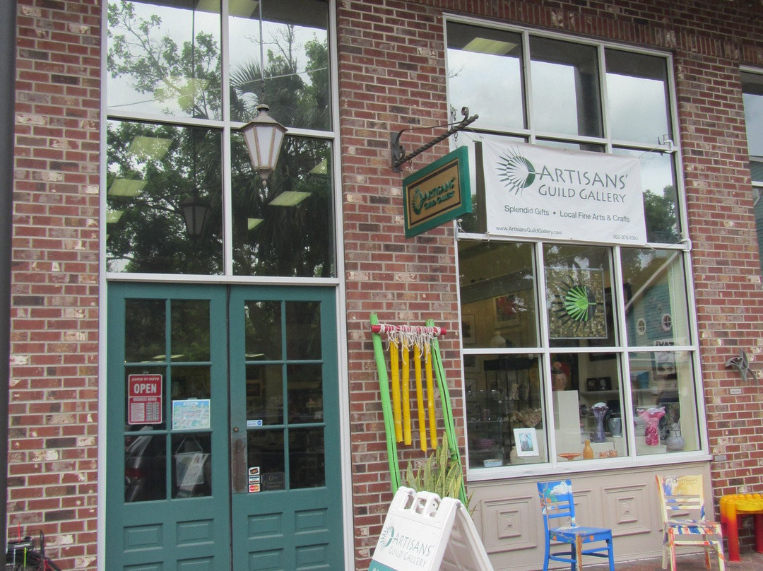Artisans' Guild Gallery-盖恩斯维尔必去景点
