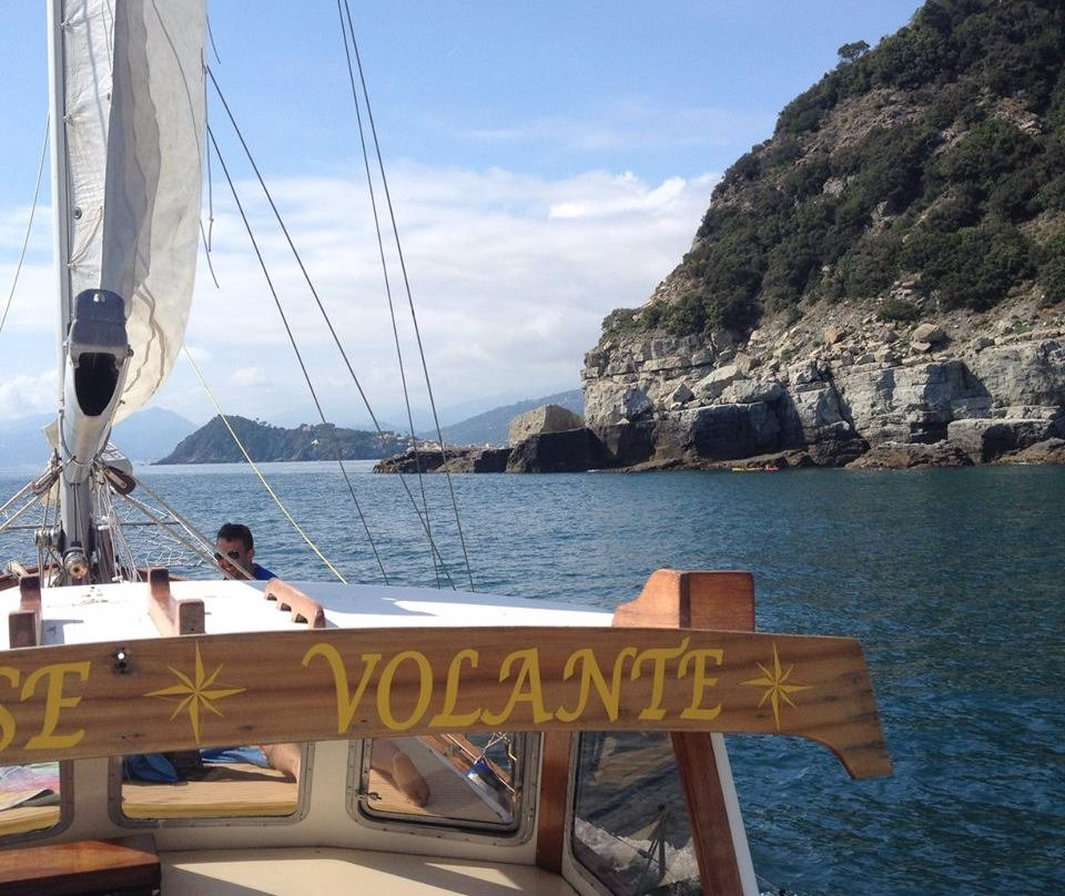 Caicco l'Olandese Volante-东塞斯特里必去景点