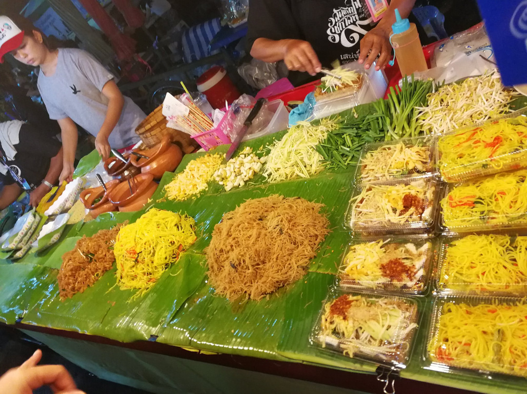 Pran Buri旅游景点-Pranburi's Old Market