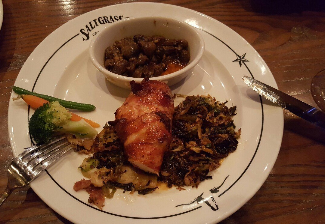 莱克查尔斯餐馆和美食-Saltgrass Steak House