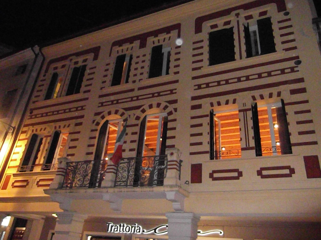 Marostica餐馆和美食-Trattoria Caissa