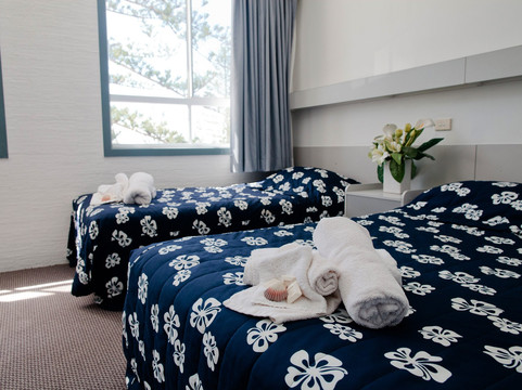 SeaBreeze Beach Hotel