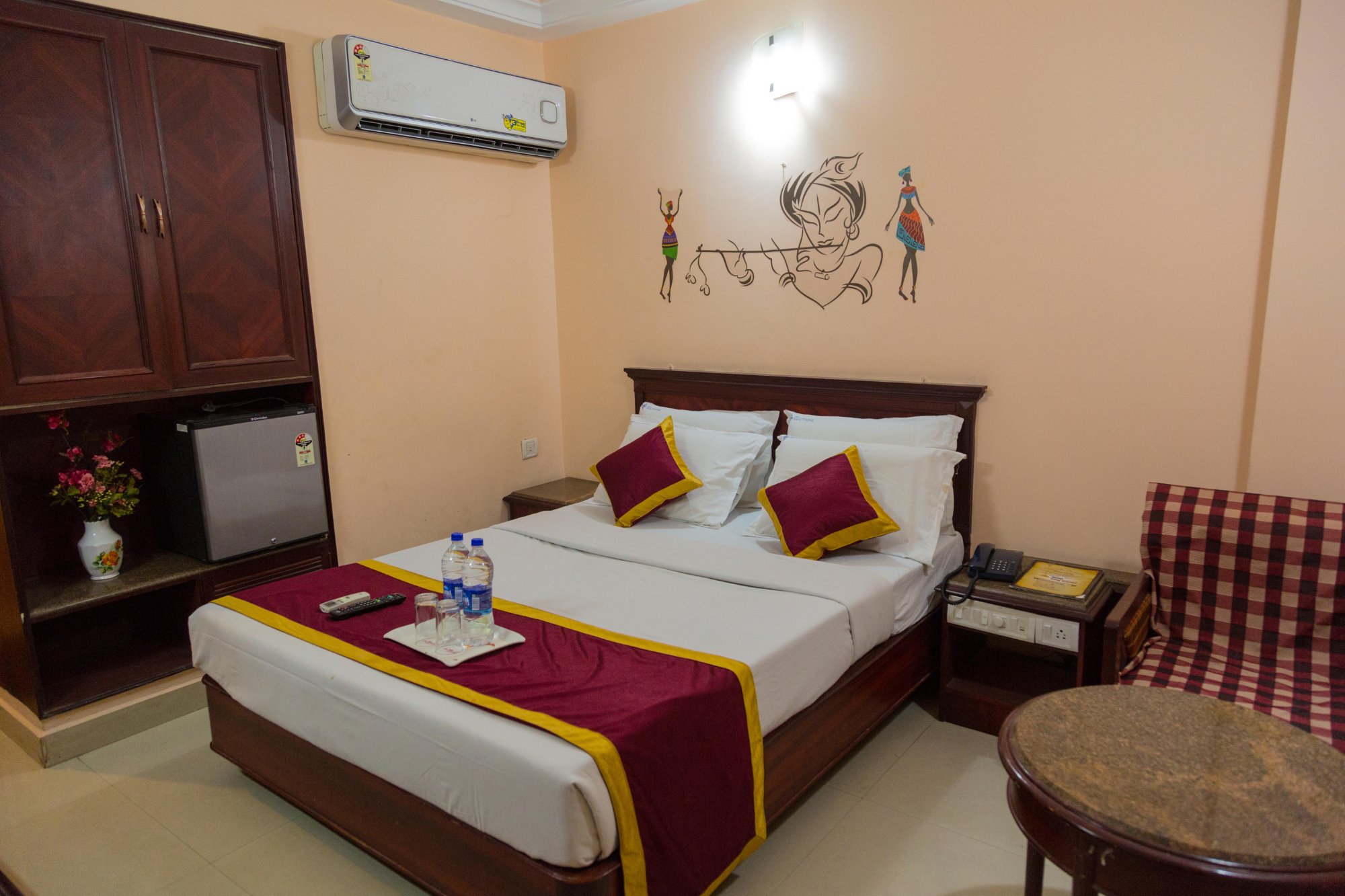 Hotel Saroj Krishna-官方