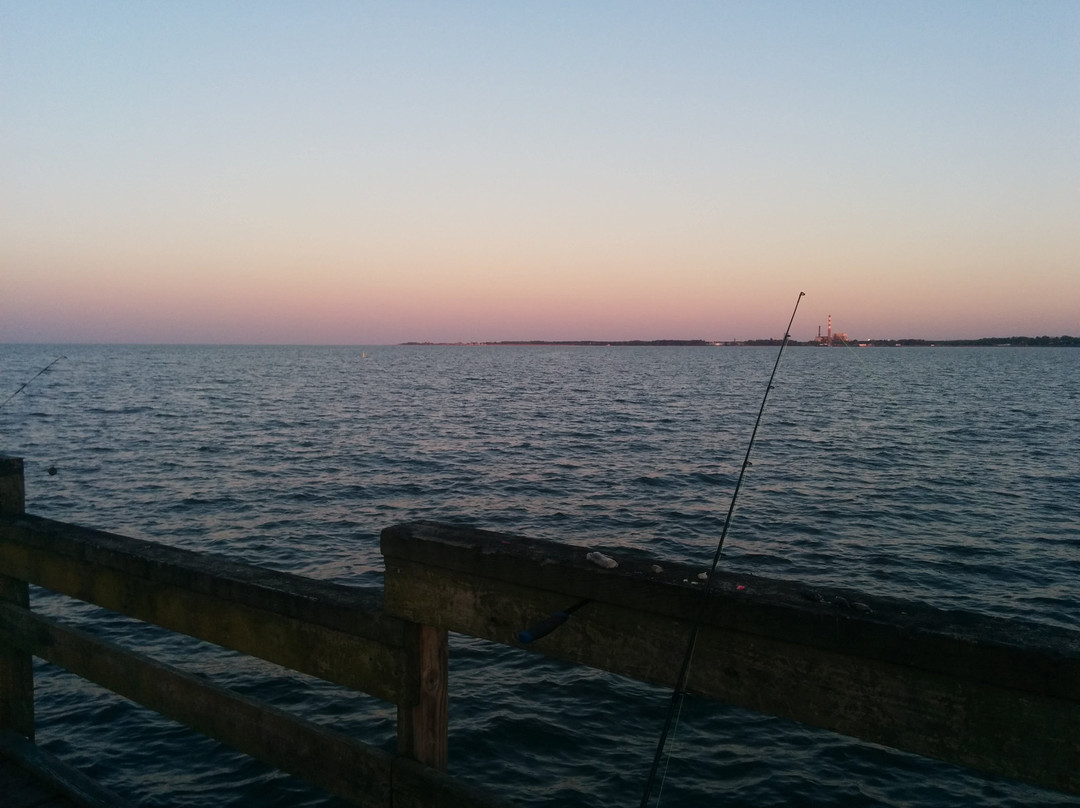 Gloucester Point Beach Park景点图片
