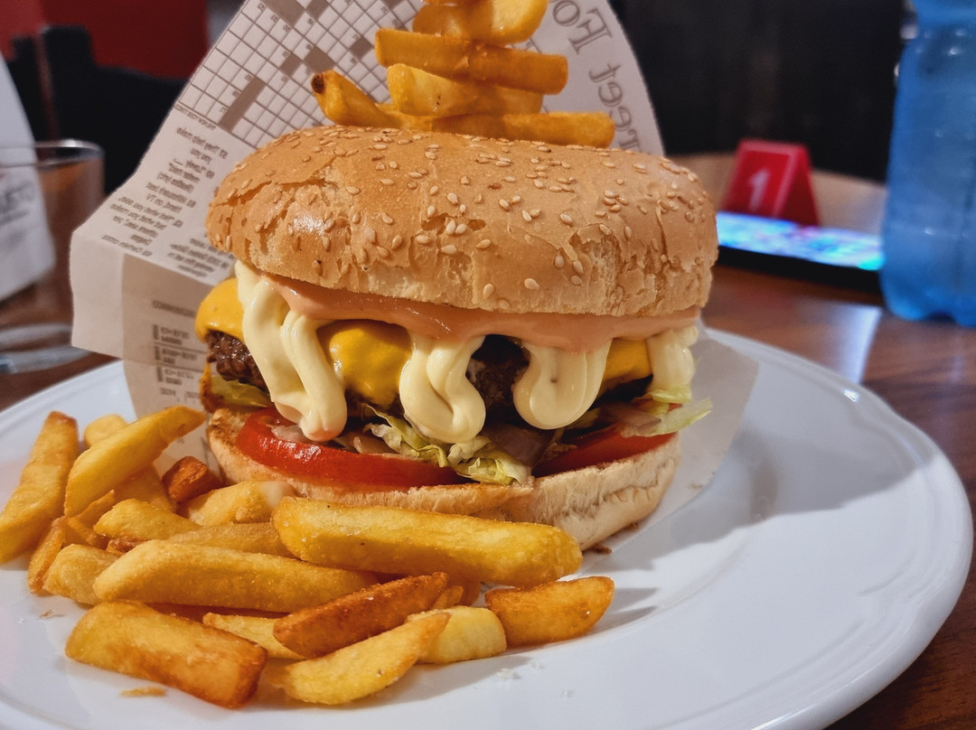 Porto Torres餐馆和美食-Lion Pub