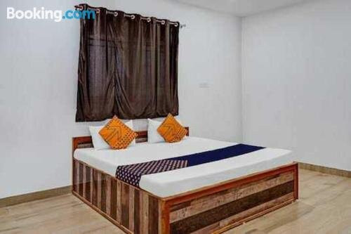 SPOT ON 703401 Hotel Prachi