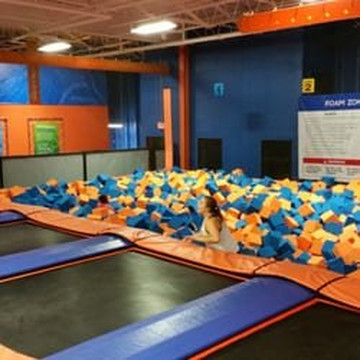 Sky Zone-盖瑟斯堡必去景点