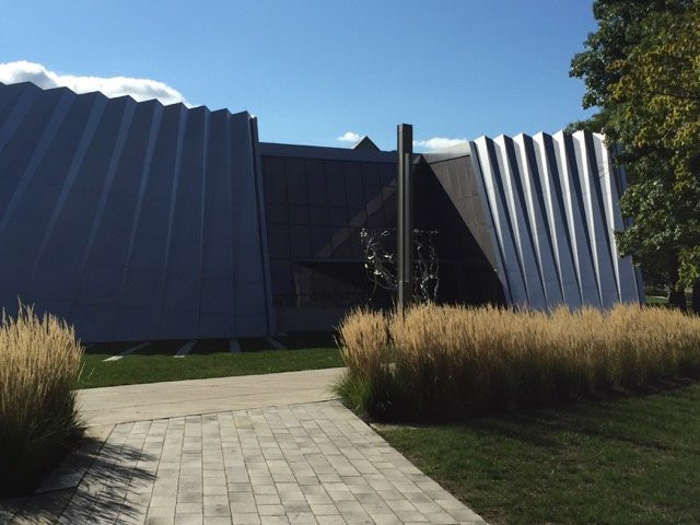 Eli and Edythe Broad Art Museum景点图片