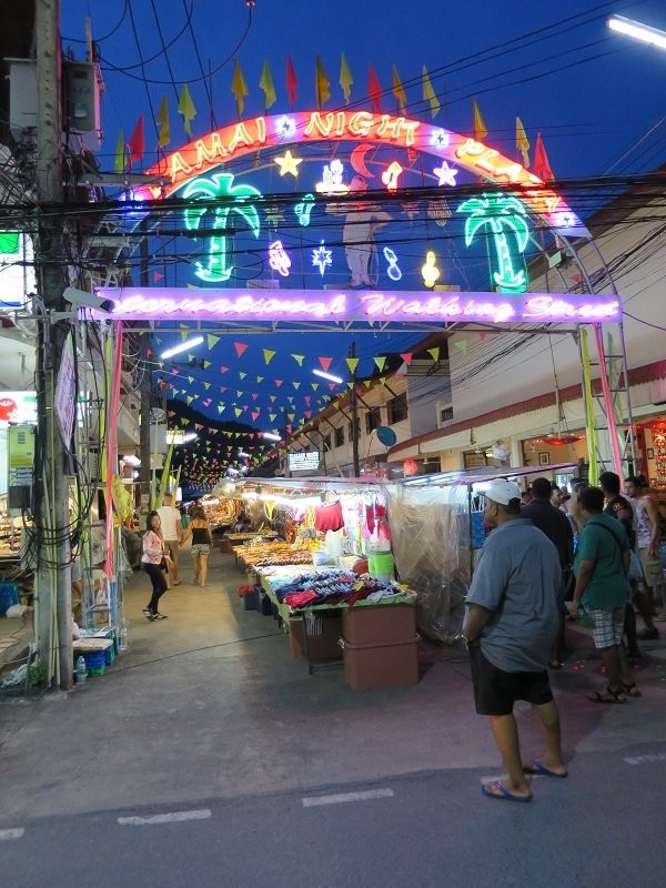 Lamai Night Plaza景点图片