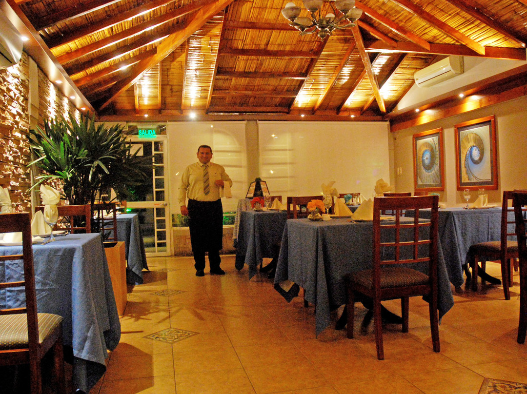 曼塔餐馆和美食-El Faro