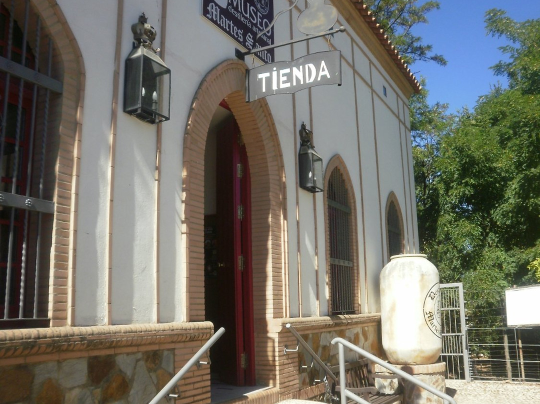 Destilerías Martes Santo Museo景点图片